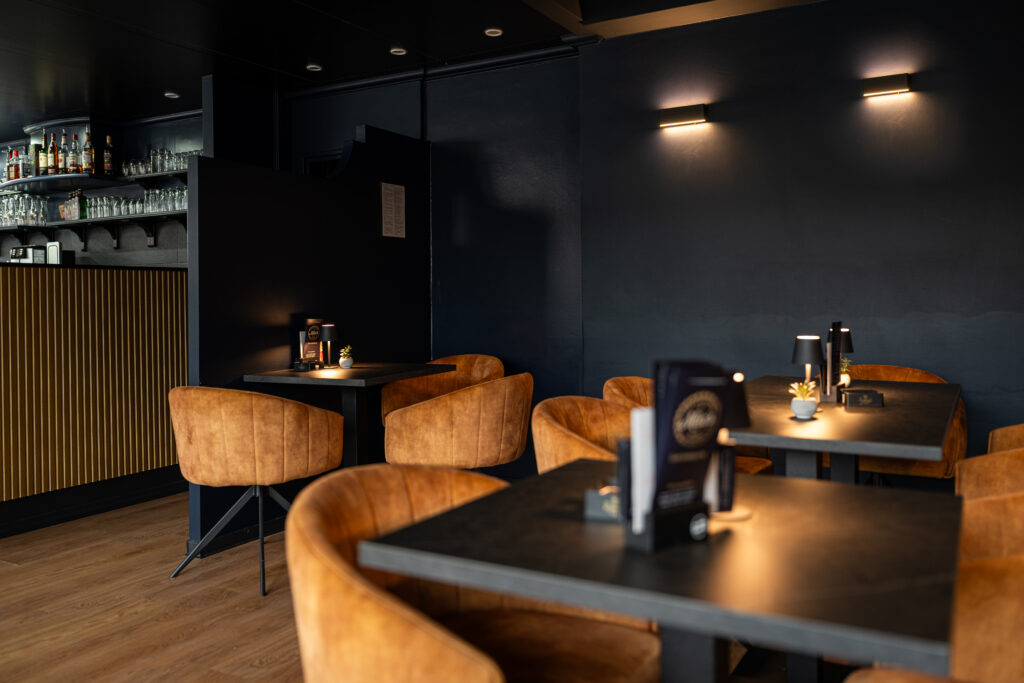 Смотреть Ол жыныстық қатынасты жақсы көреді онлайн